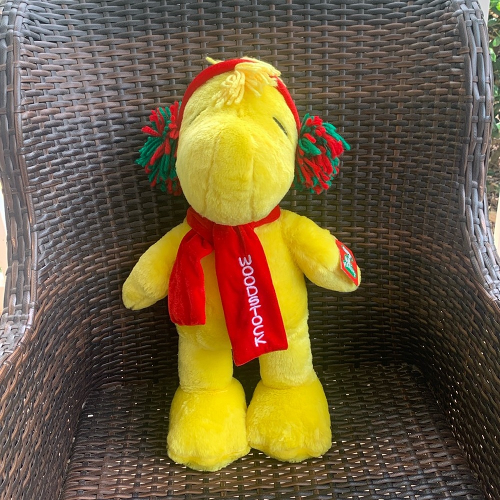 NWT Dan Dee Collectors Choice Peanuts Woodstock 20” Plush Wearing Ear Muffs